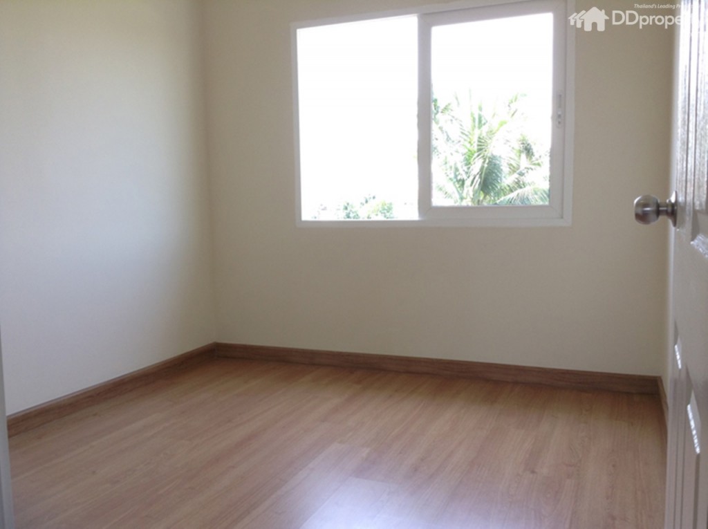 Golden Town Rattanathibet â Bangplup85-028